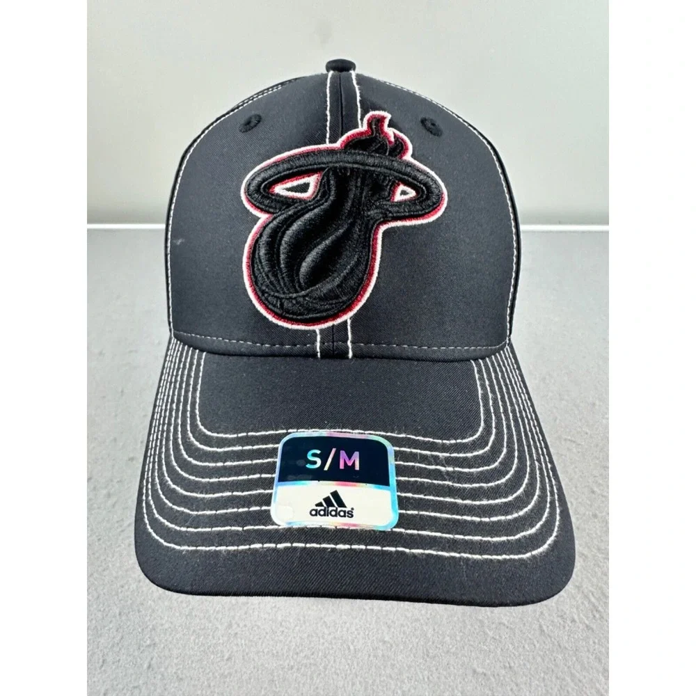 NEW! Adidas NBA Miami Heat Black Color Pop SuperFlex S/M Hat‎